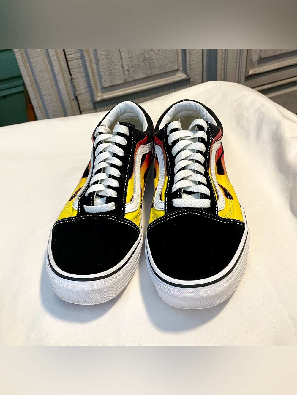 VANS Low Top Sneakers - Old Skool/Lace Up - Black~Red~Yellow Flame - Mens Sz 7.5